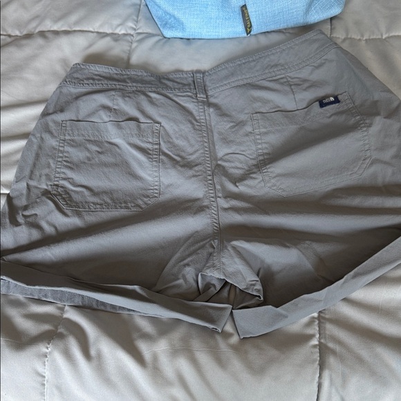 The North Face Gray Hiking Shorts 10 - Picture 3 of 5